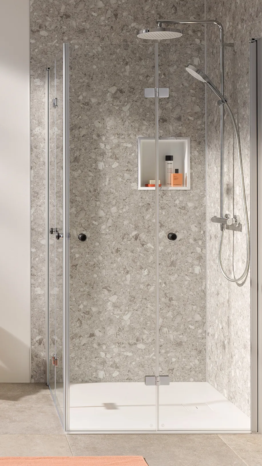 Dusche Favorit Nova mit Eckeinstieg vom Hersteller HSK.