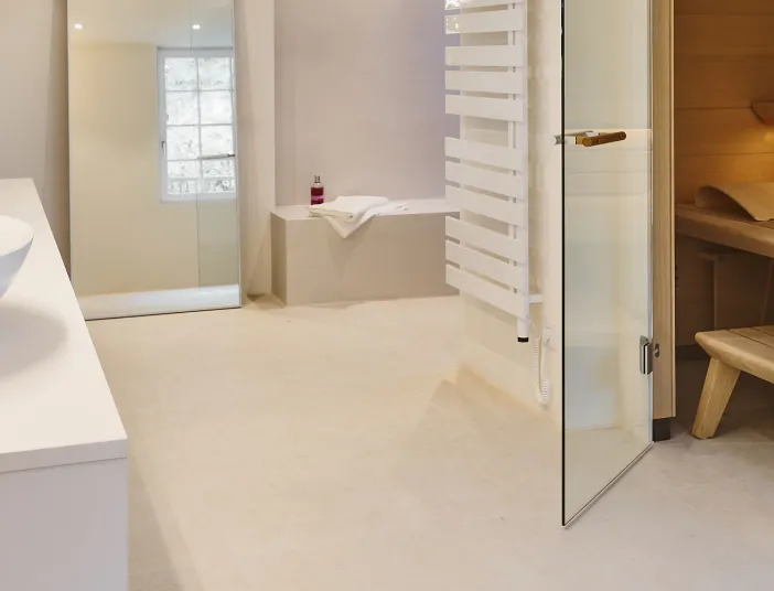 Sauna in Badezimmer.